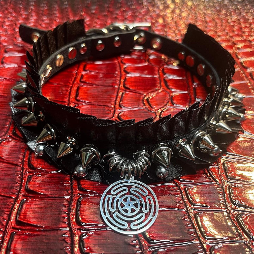 Mother Hecate Choker